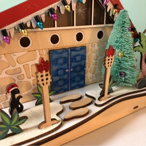 NEW NWT World Market Midcentury House LED Light Up Christmas Oasis Cat Lounge - Picture 7 of 10